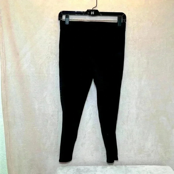 Express Capri legging with sheer side panel.  Size small - Picture 2 of 6
